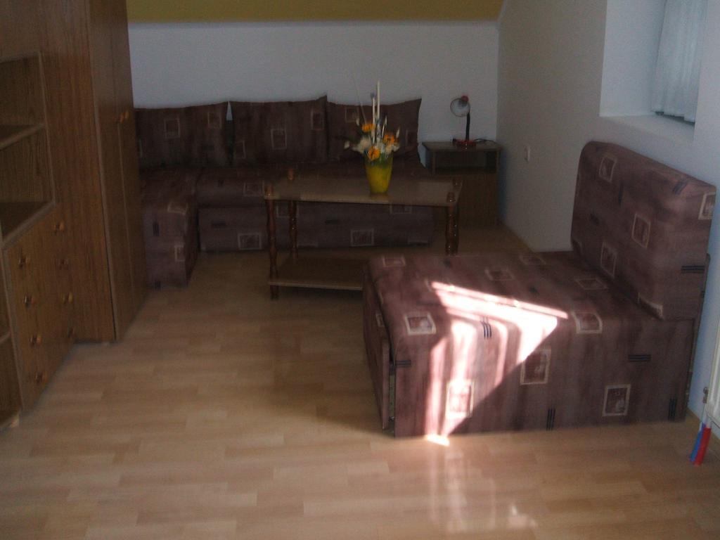 Feherszeker Apartmanok Abádszalók Δωμάτιο φωτογραφία